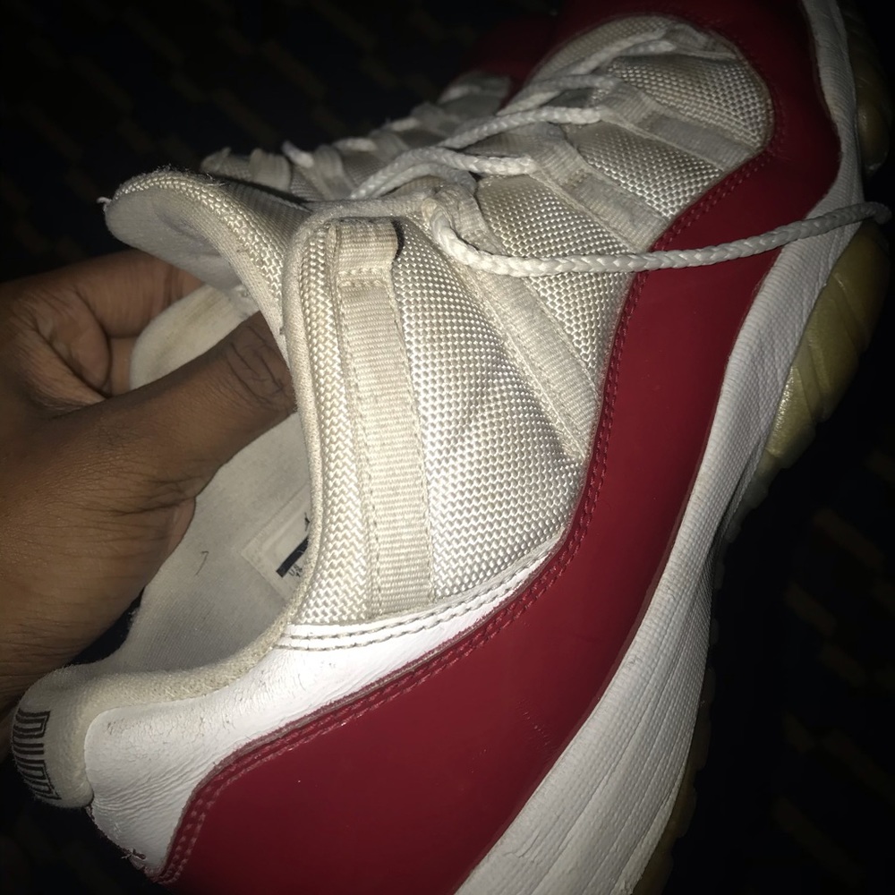 Jordan Retro 11s Cherry Red /White